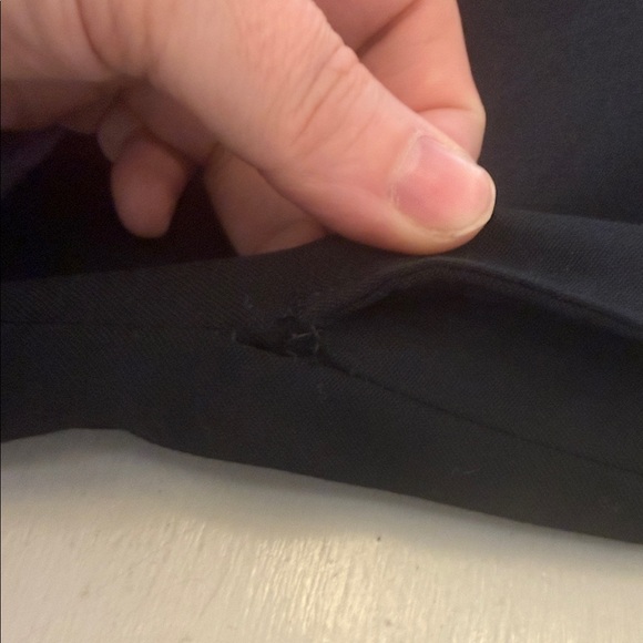 Jos. A. Bank Executive Black Suit Size 34S - Picture 10 of 14